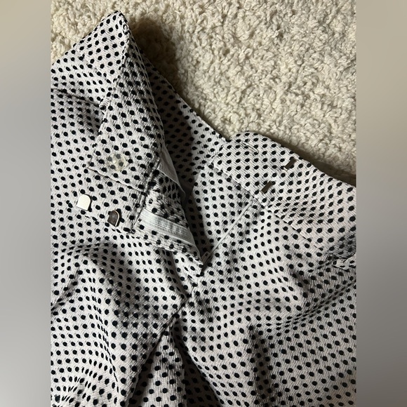 Women's Ann Taylor Petite Black and White Polka Dot Shorts - Picture 7 of 7
